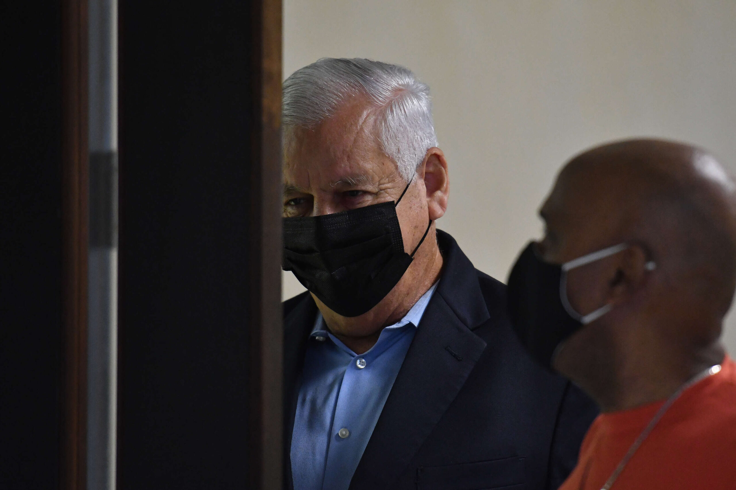En giro torcido, Supremo libera a O’Neill García de acusación por actos lascivos