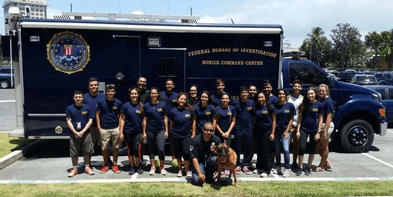 FBI anuncia Academia de Verano para adolescentes en San Juan