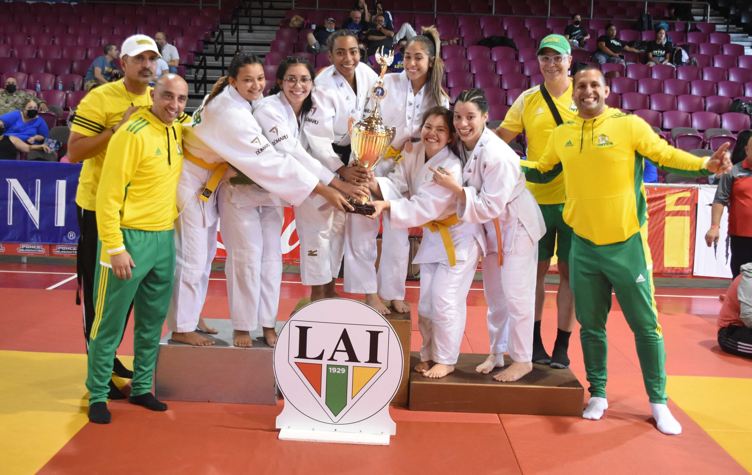 Tigresas de la Interamericana y Taínos de la UAGM logran el campeonato de judo