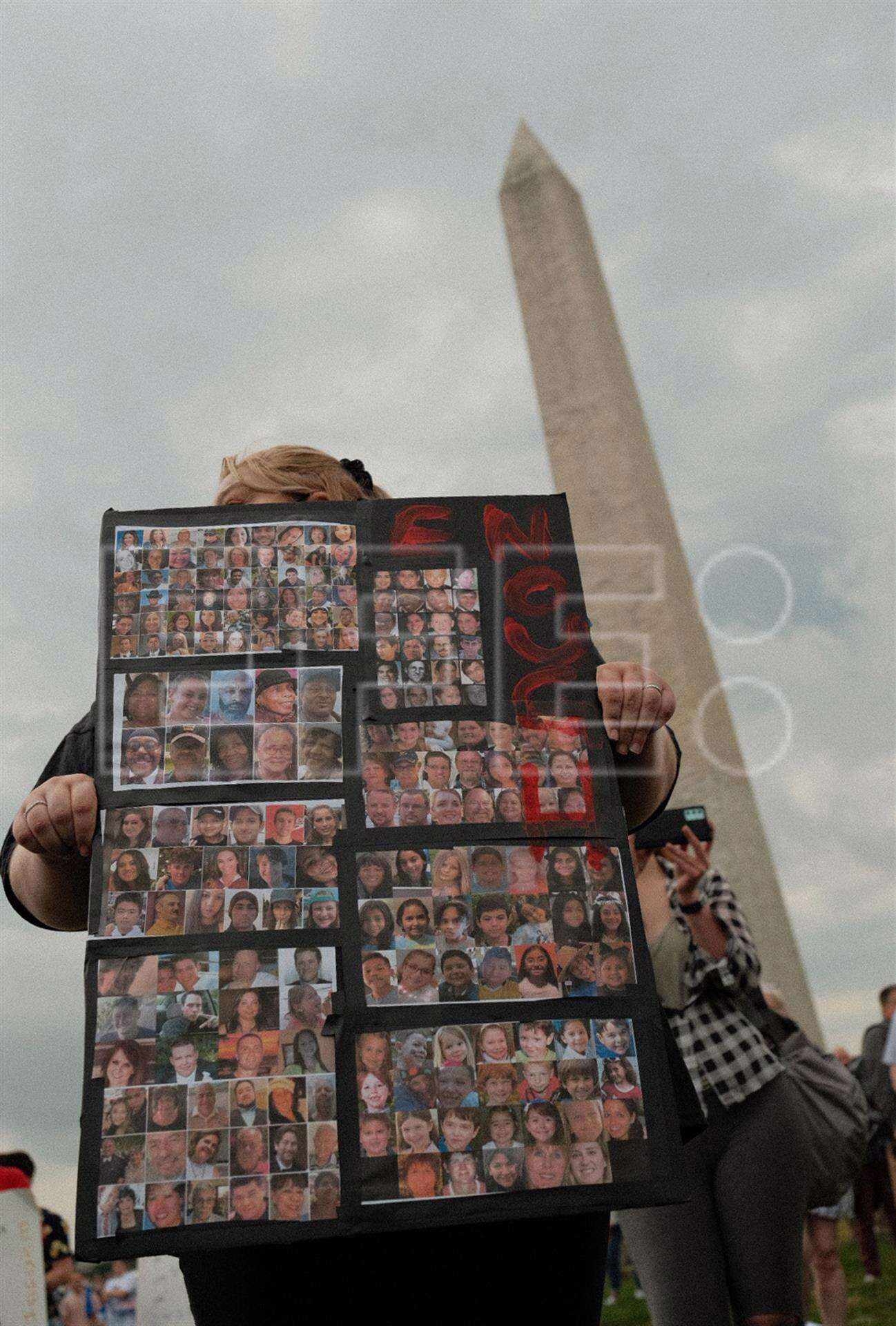 Acuerdo en EU para más control de armas: de aprobarse sería mayor reforma en 30 años