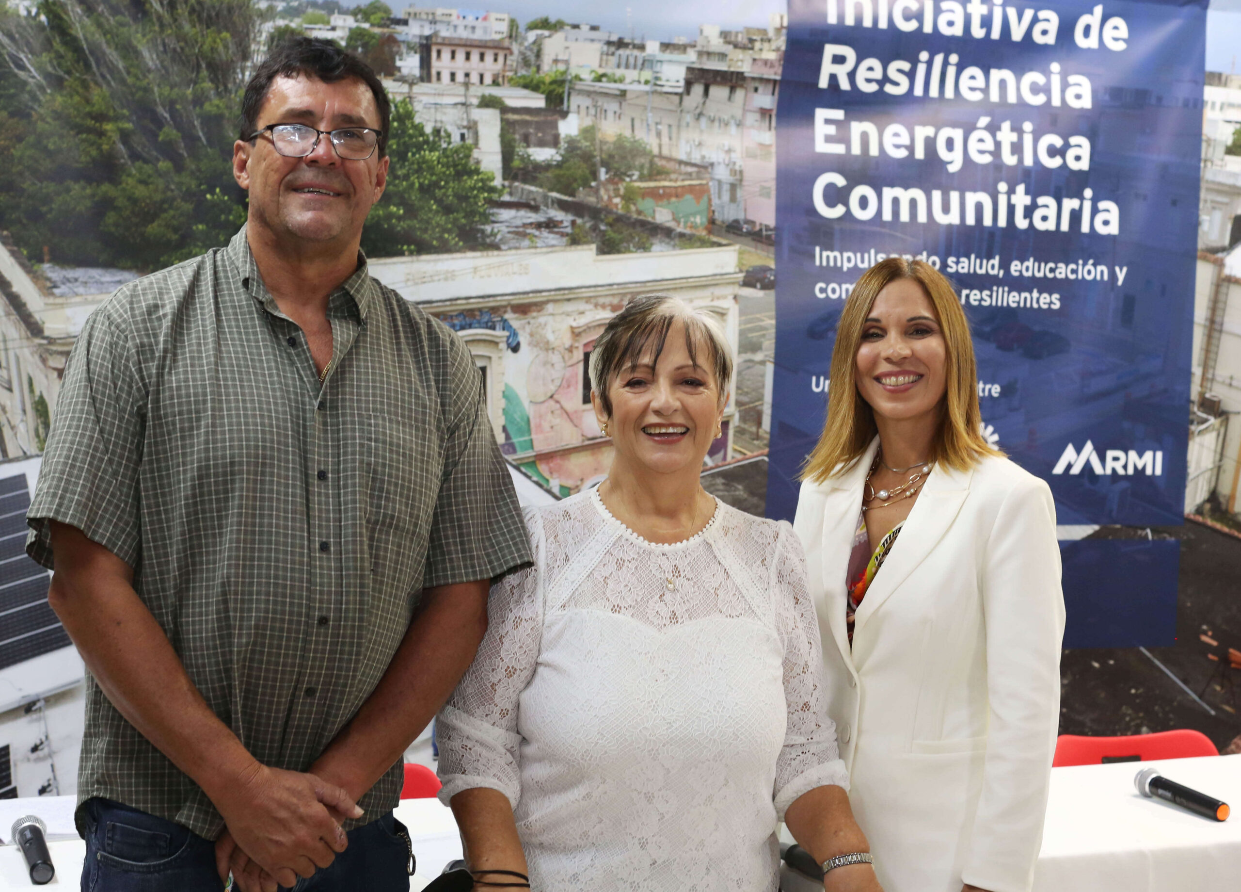 Estrenan modelo pionero que impulsa la resiliencia energética en Puerto Rico