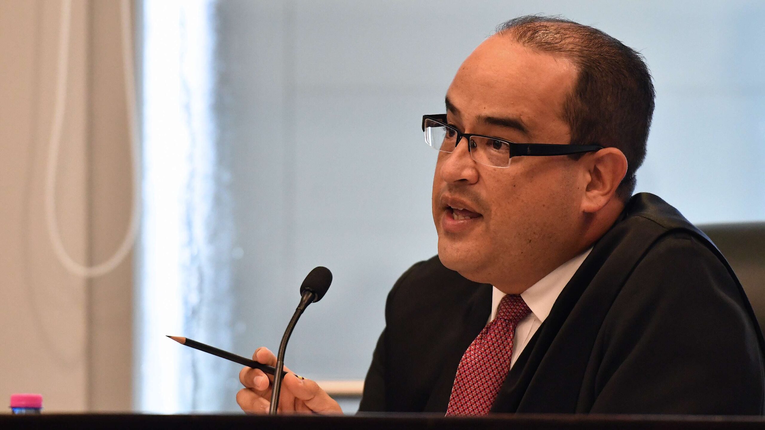 Supremo ajusta la puntuación mínima para pasar la Reválida de Derecho