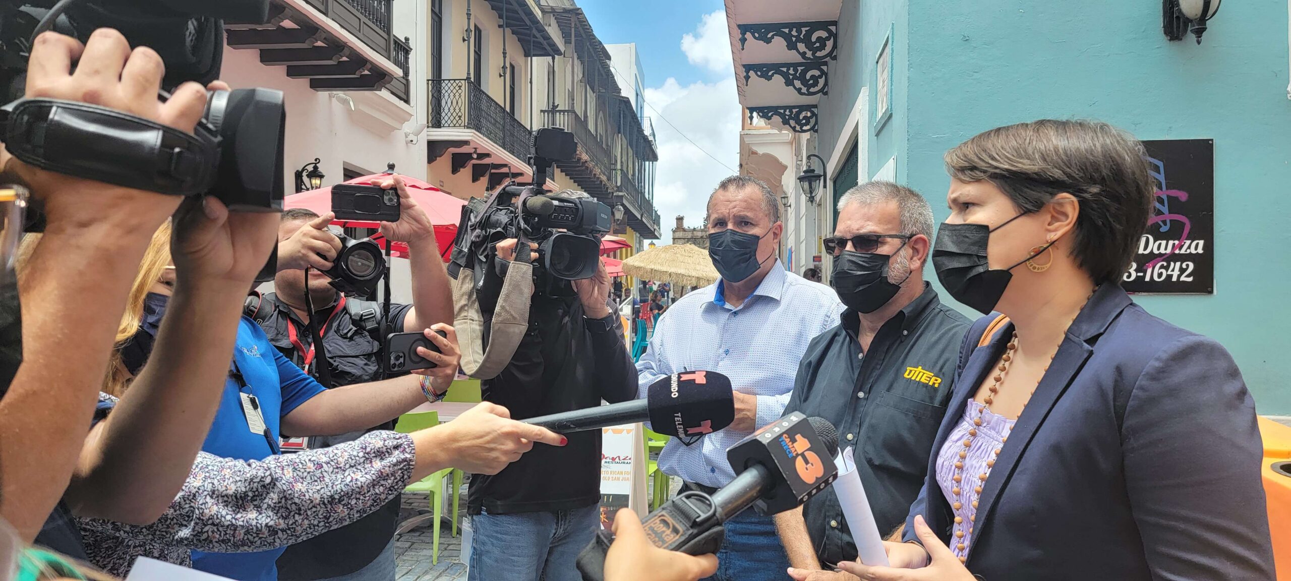 Pierluisi, pese a continuas protestas contra LUMA, reitera apoyo a empresa