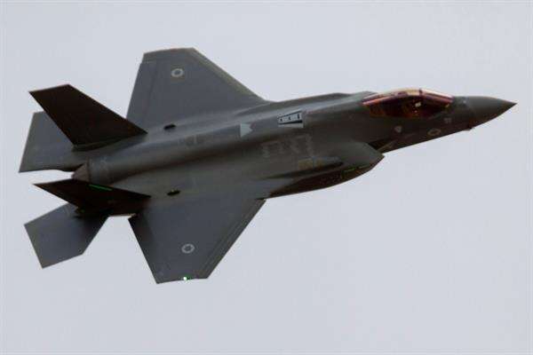 Israel ataca con misiles a la capital de Siria