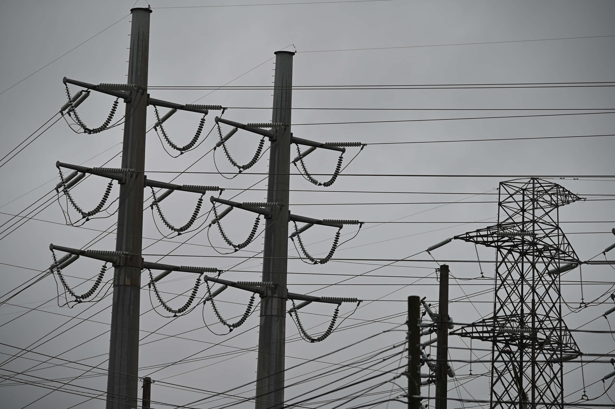 Pierluisi pide a LUMA que resuelva rápidamente el apagón