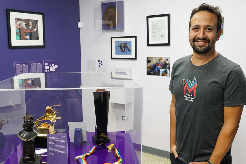 Lin Manuel Miranda relanza su galería en Vega Alta