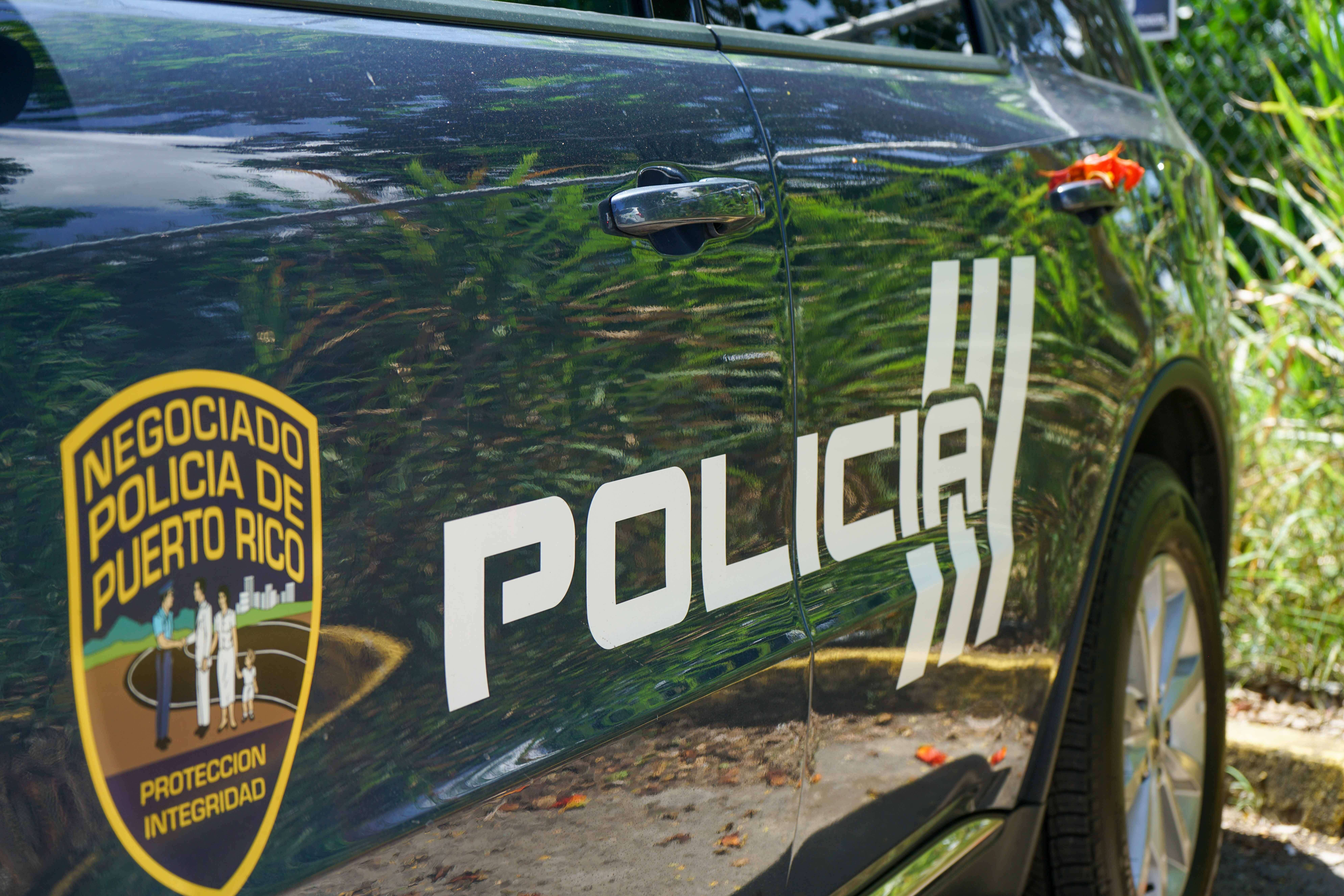 Pareja es acuchillada en residencial de Ponce