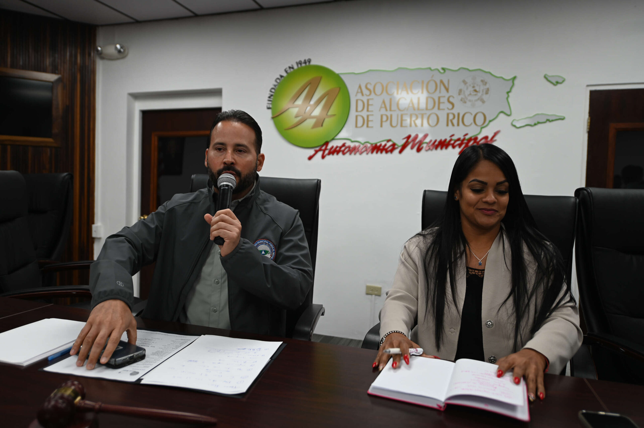 Alcaldes asociados piden más tiempo a FEMA por gastos de Fiona