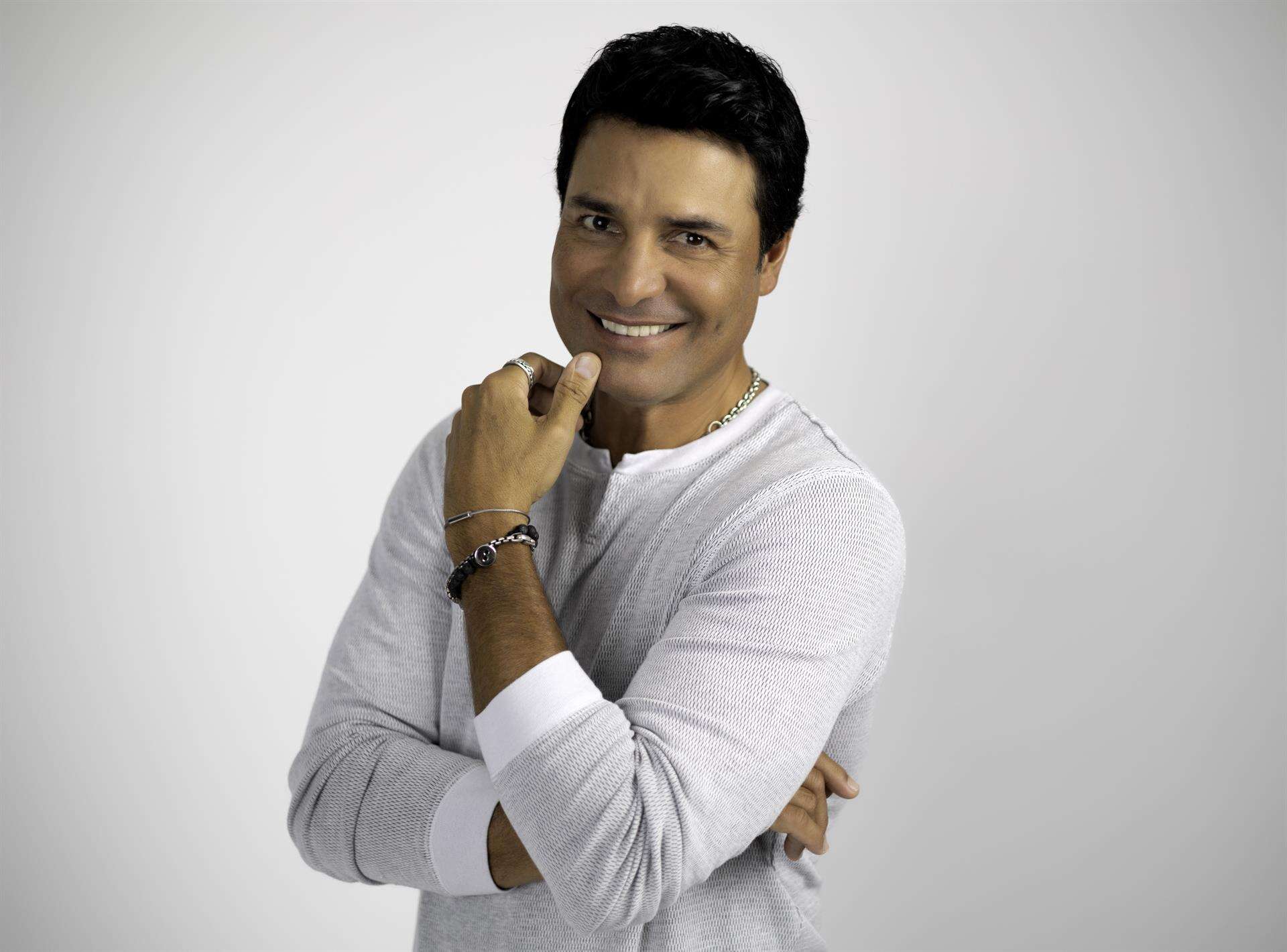 Chayanne se mantiene fiel al romanticismo como fórmula de éxito