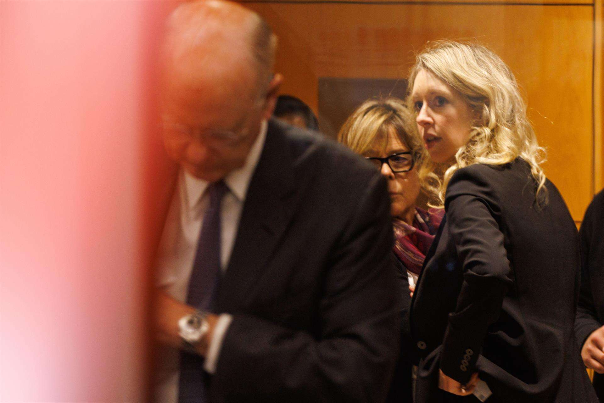 Sentenciada a 11 años de cárcel la emprendedora Elizabeth Holmes