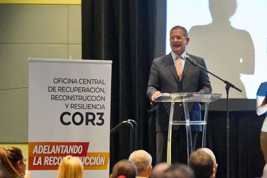 Gobernador anuncia bono especial del Plan de Ajuste a Servidores Públicos