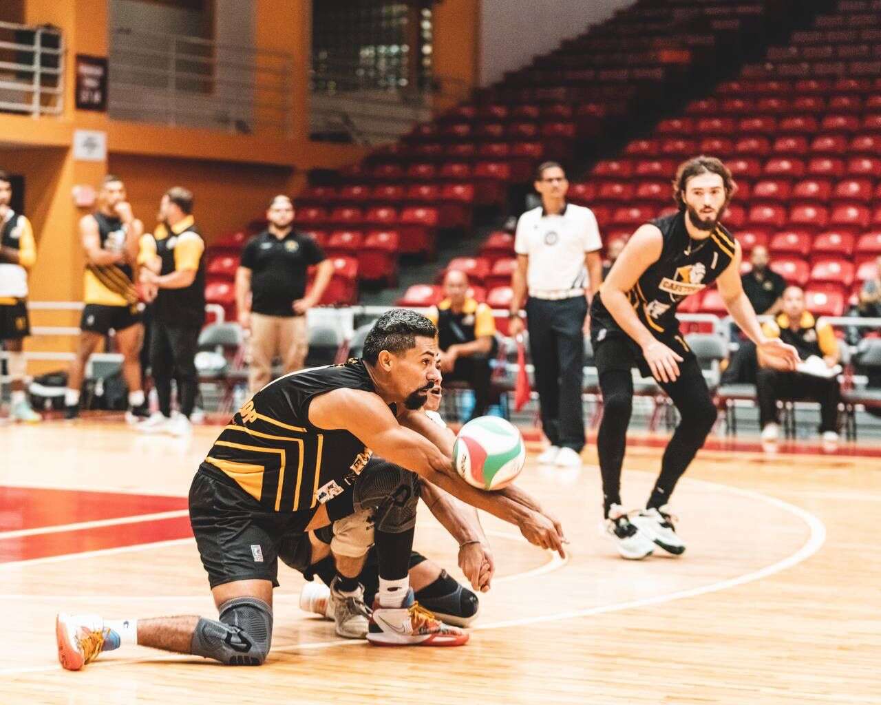 Cafeteros logran vencer a los Changos