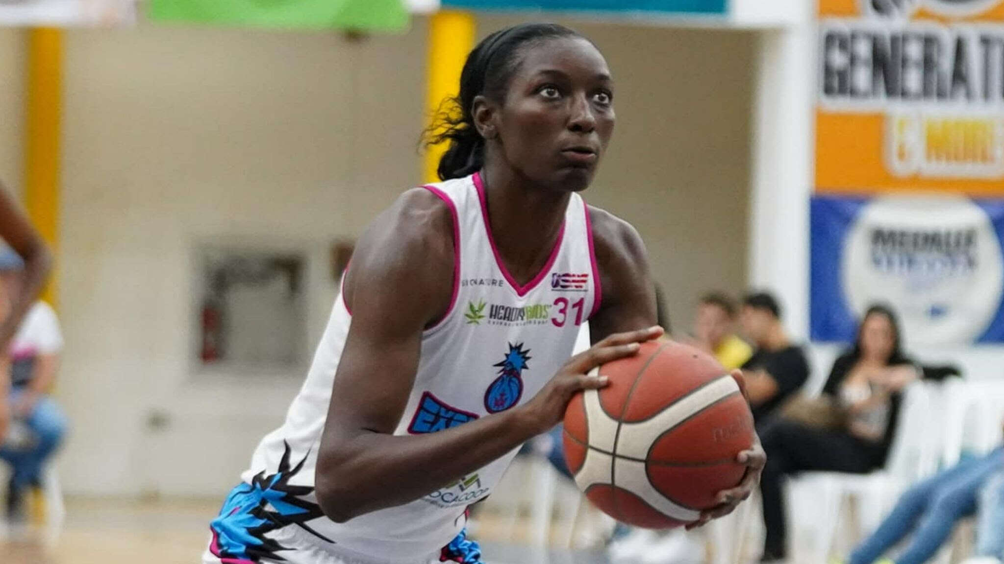 Moca se lleva el primer juego de la final