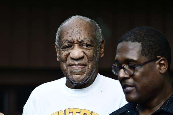 Cinco mujeres demandan a Bill Cosby por abusos sexuales de hace décadas