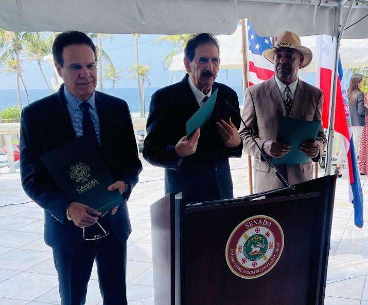 Reconocen trayectoria musical del Conjunto Quisqueya