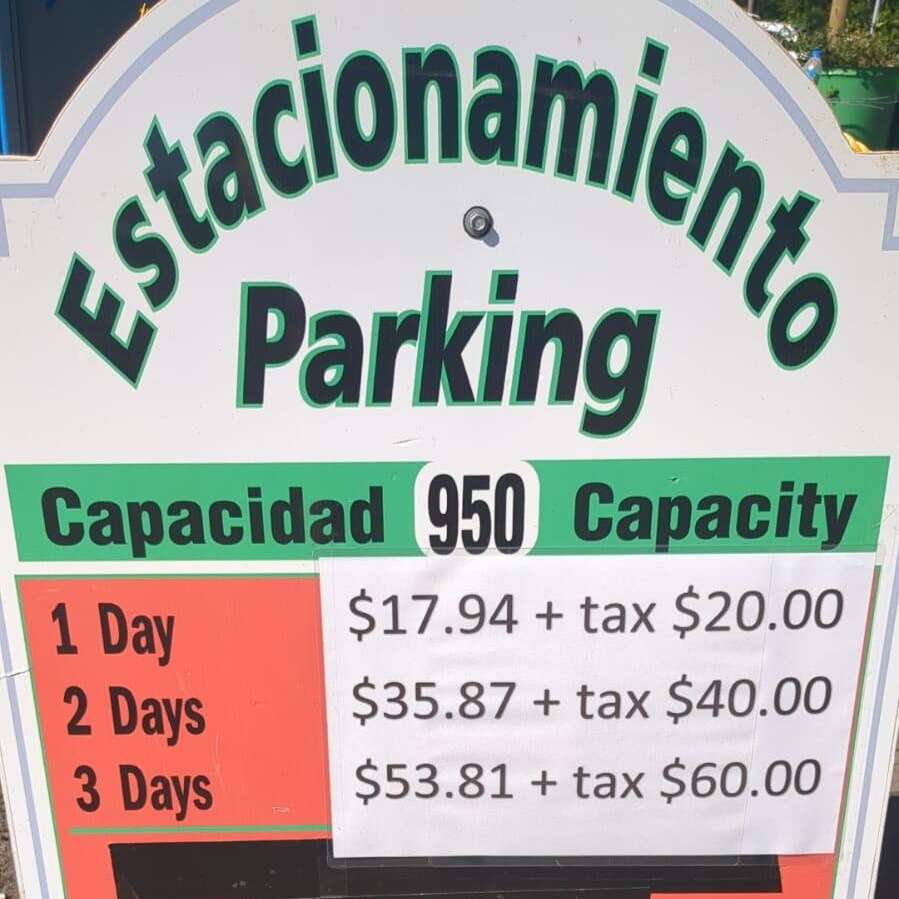 Denuncian alto costo de estacionamiento público en Ceiba