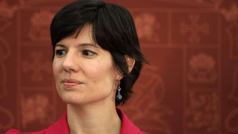 Advierten que no hay programa para disponer de placas solares y baterías en desuso