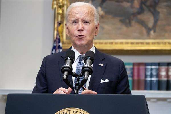 Biden tiene un «plan b» tras rechazo del Supremo al perdón de préstamos estudiantiles