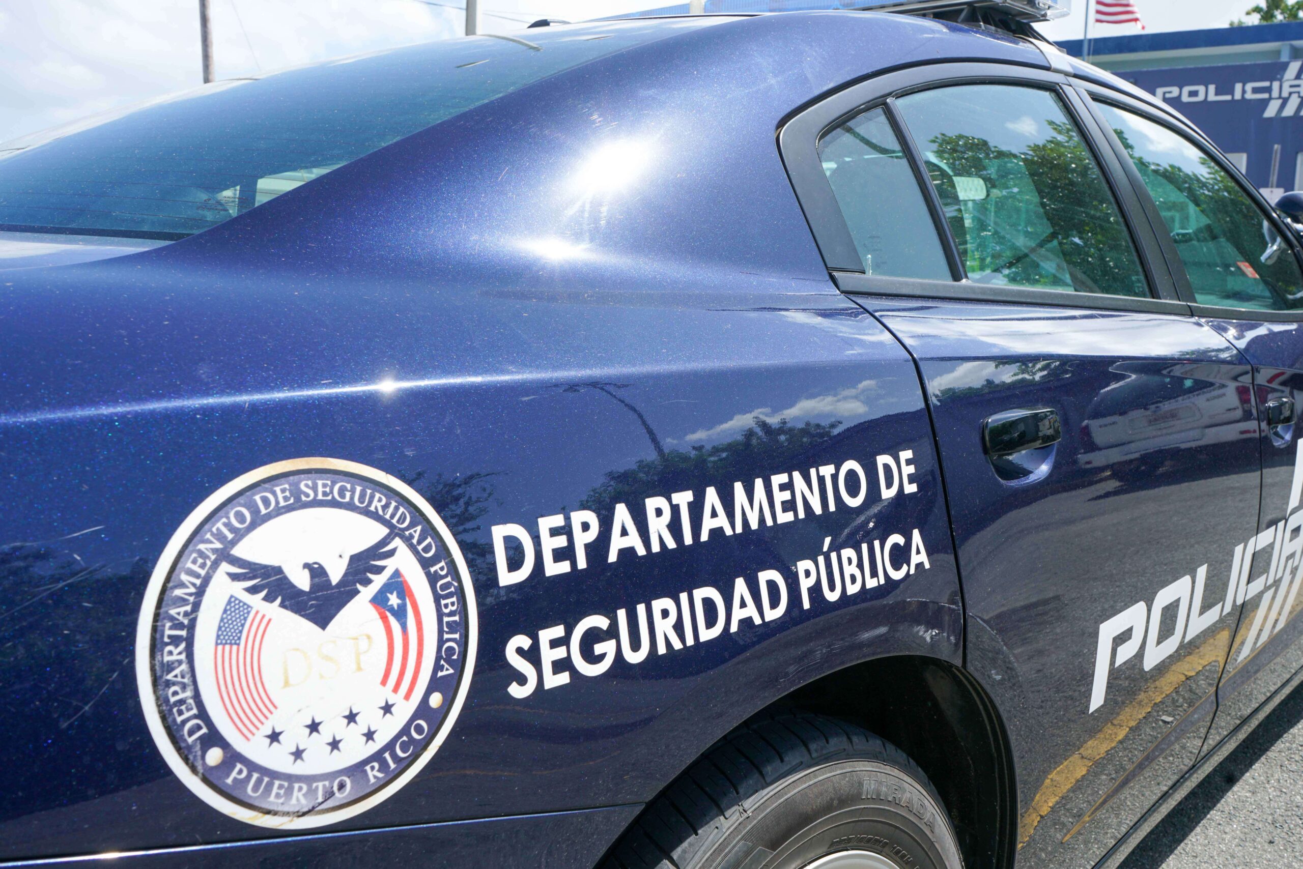 Le hacen carjacking en el parking de supermercado