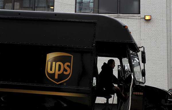 Conductores de UPS aprueban huelga