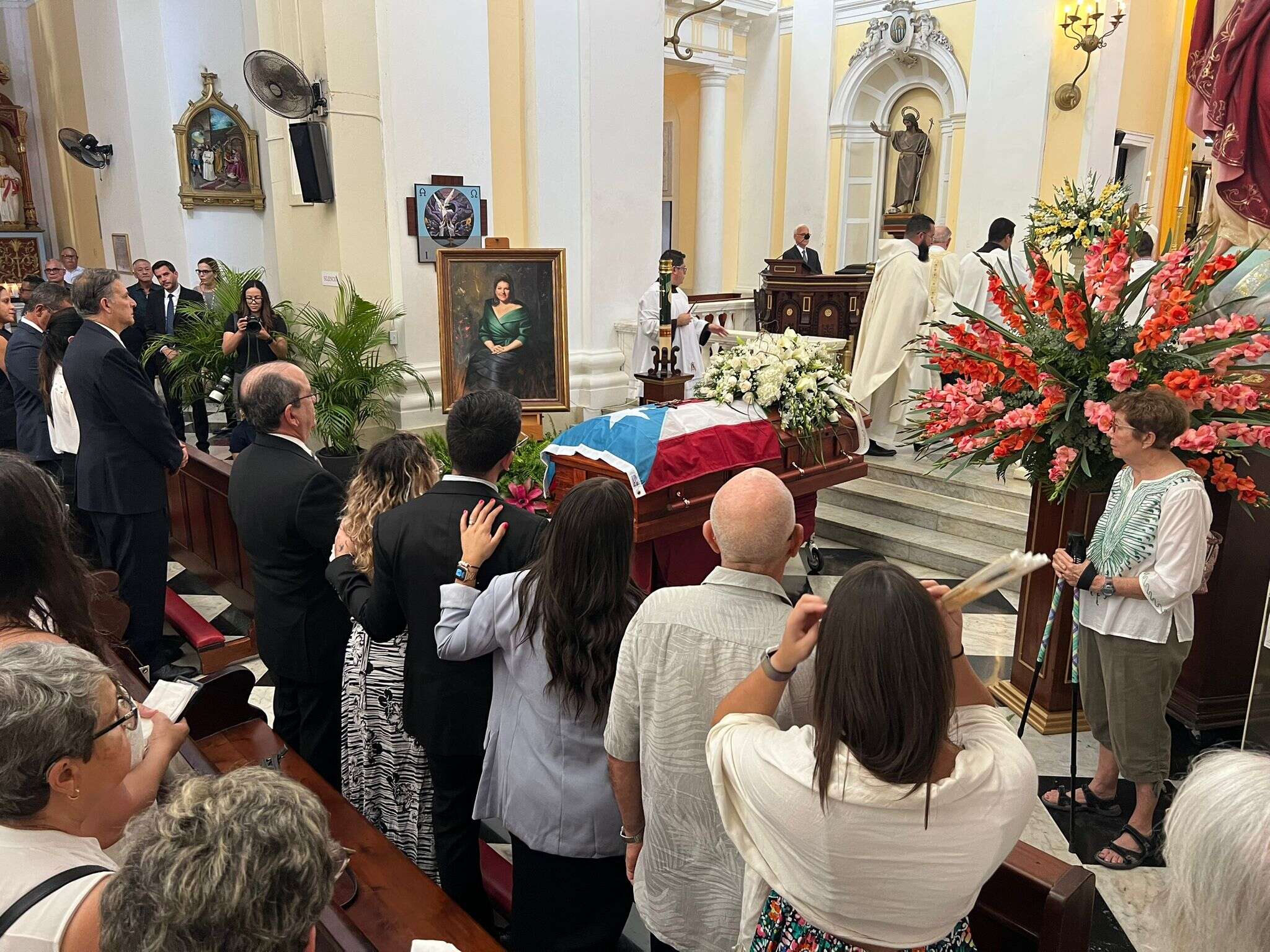 EN VIVO: Misa en la Catedral en honor a Piti Gándara