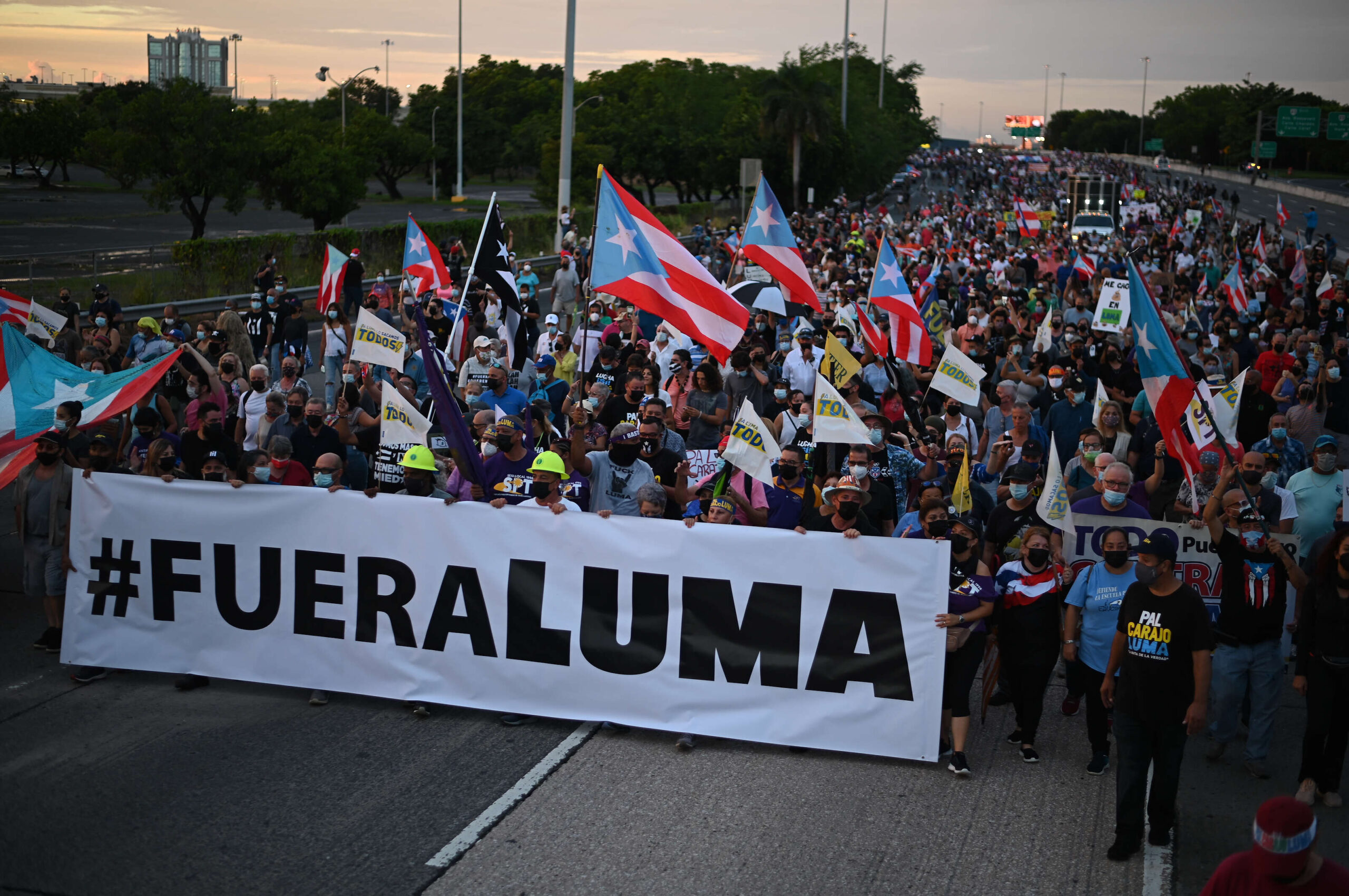 Convocan marcha en contra de aumento en el precio de la luz