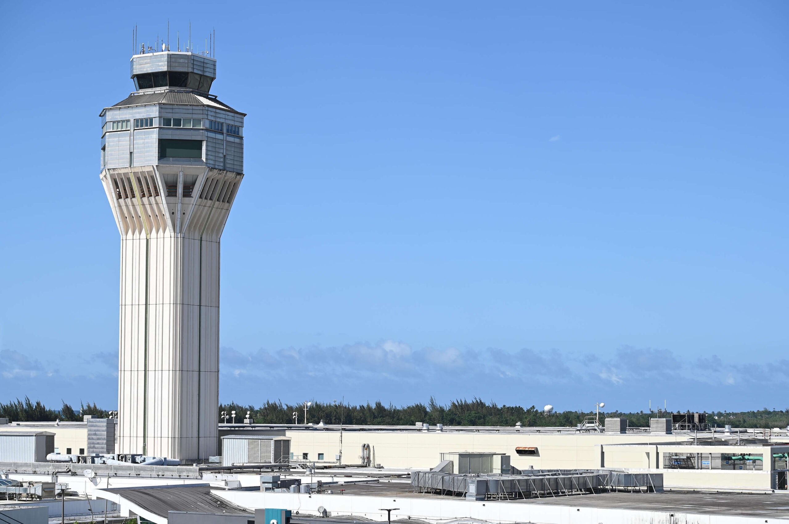 Cancelados los vuelos hacia Tampa desde Puerto Rico