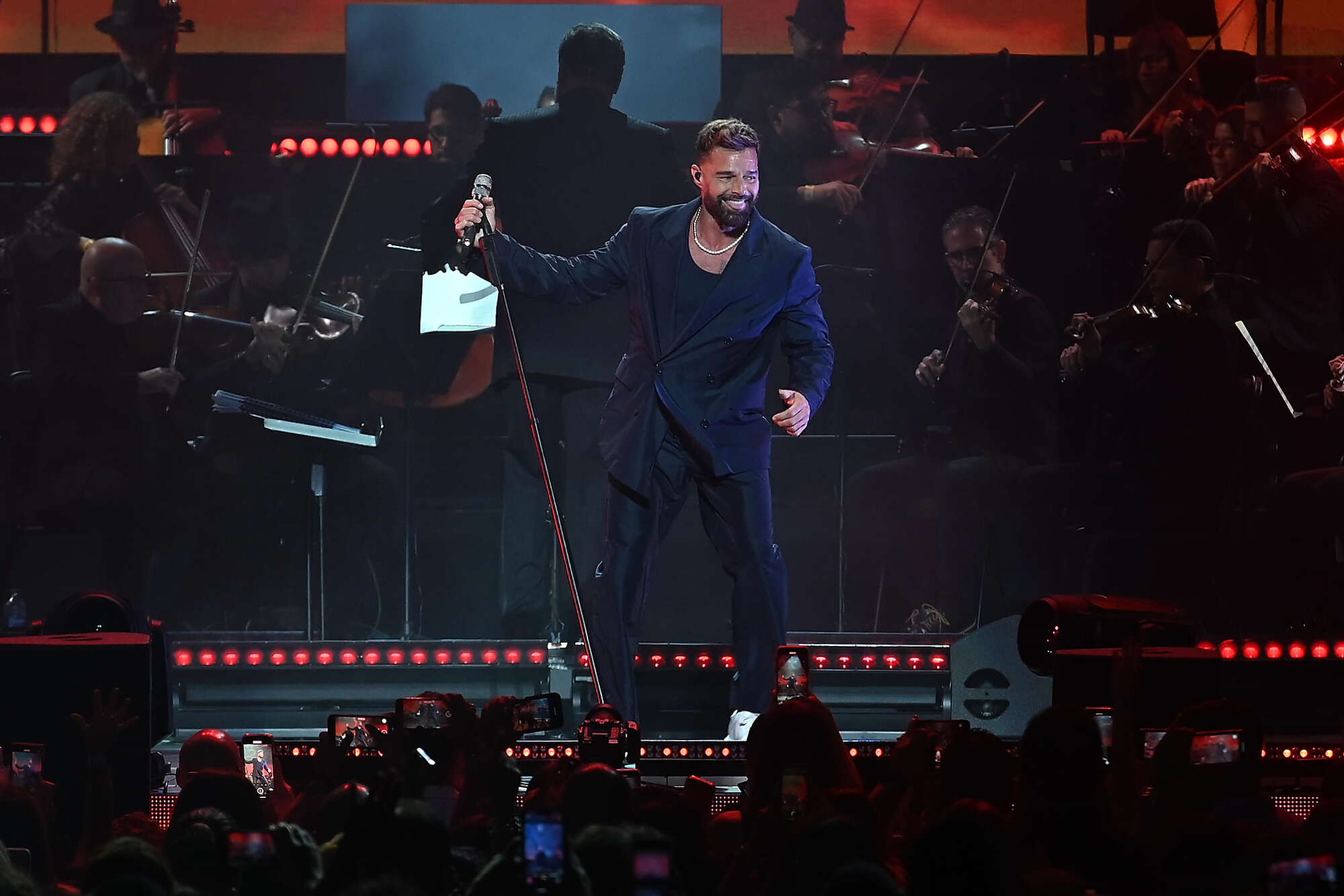 Ricky Martin Sinfónico: fusión de éxitos y una grandiosa Orquesta