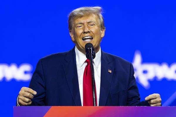 Avanza la pesquisa que podría terminar con la cuarta acusación contra Trump