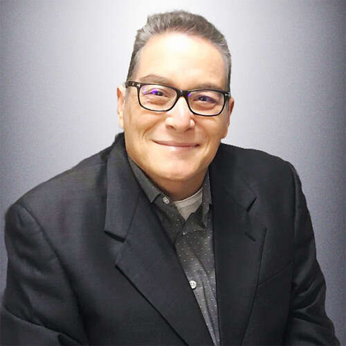 Fallece el cantante Carlos Camacho
