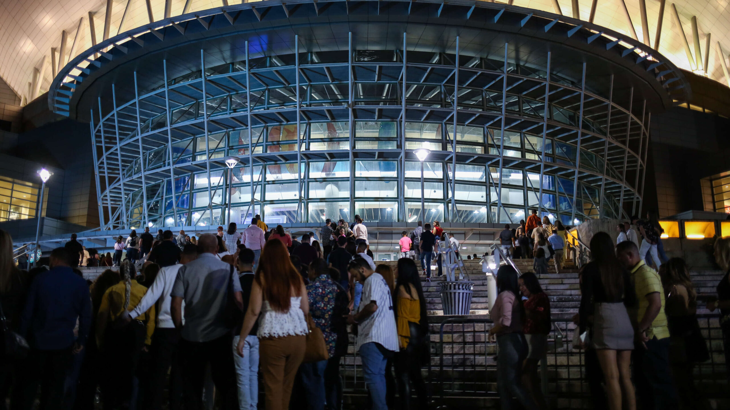 Coliseo de Puerto Rico busca empleados