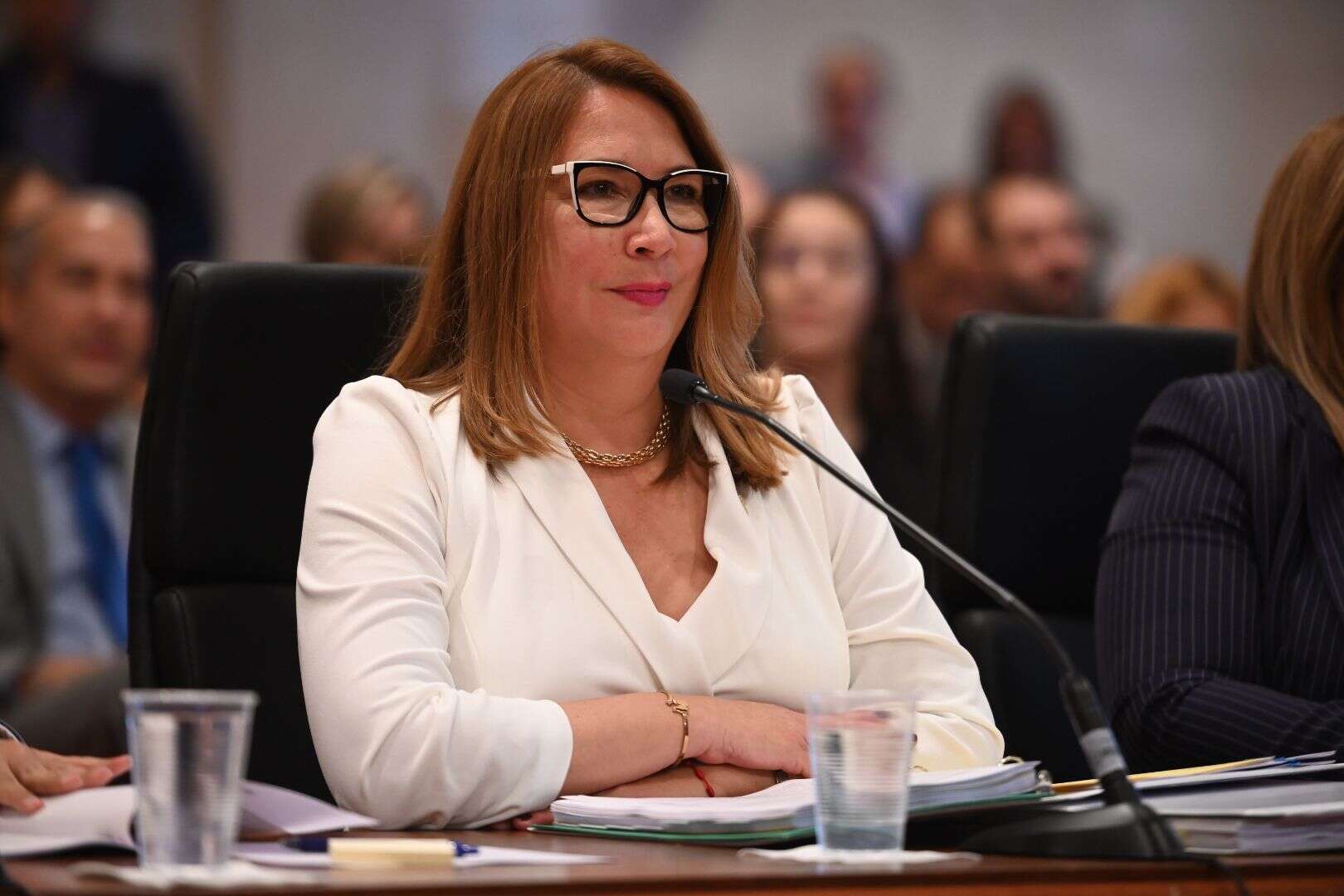 Alega gran carga de trabajo es por falta de personal
