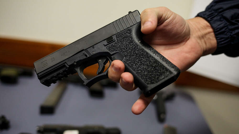 Devuelta el proyecto de enmiendas de la Ley de Armas por Fortaleza para ser reconsiderada