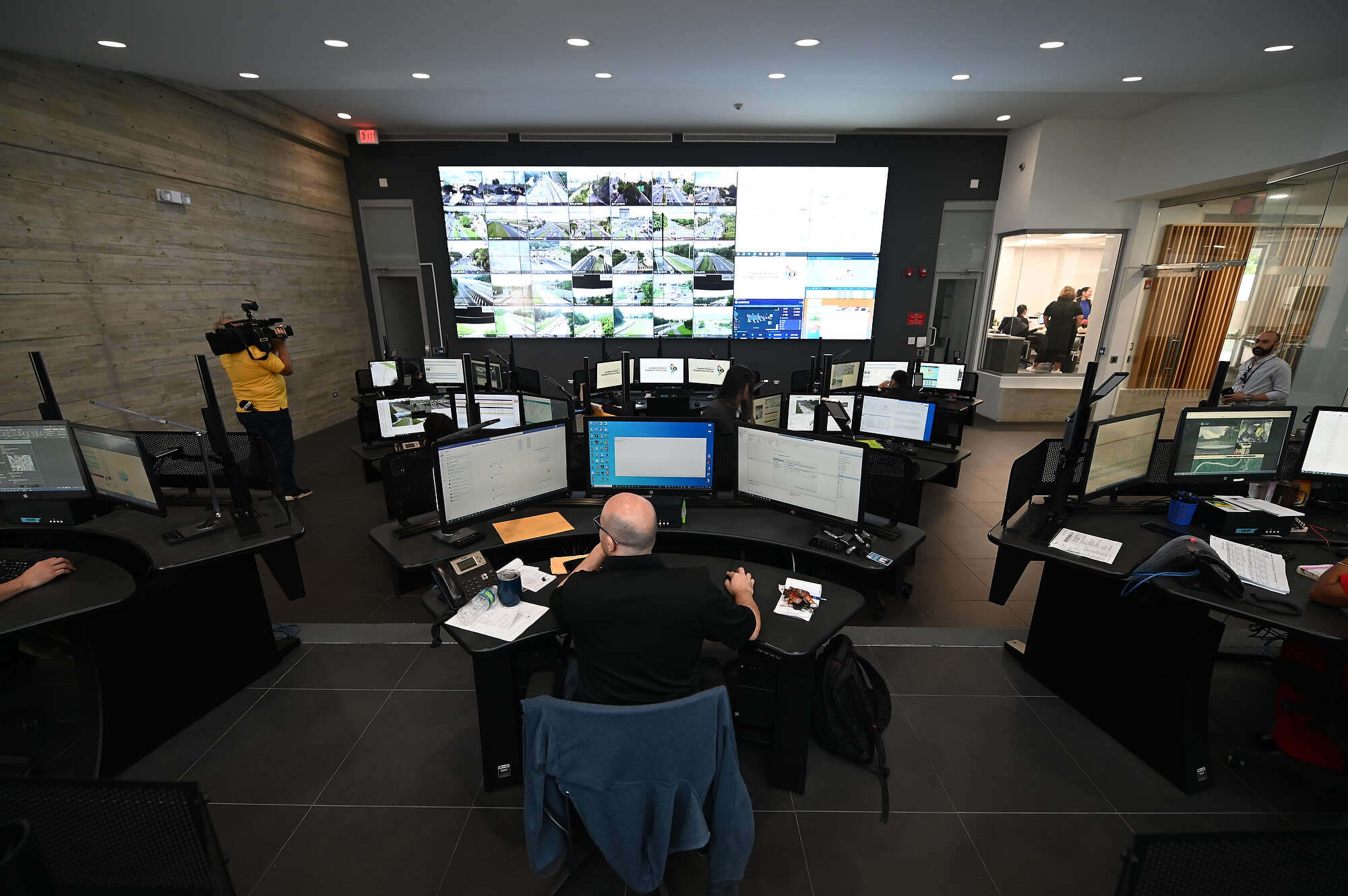 El centro desde donde el Gobierno controla el tapón