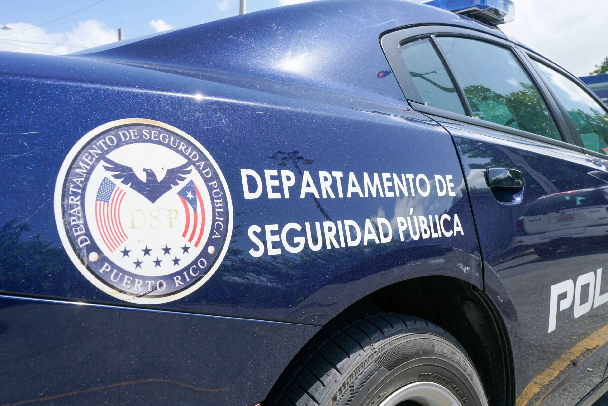 Autoridades rescatan cuerpo de turista que se ahogó en cuerpo de agua en Luquillo