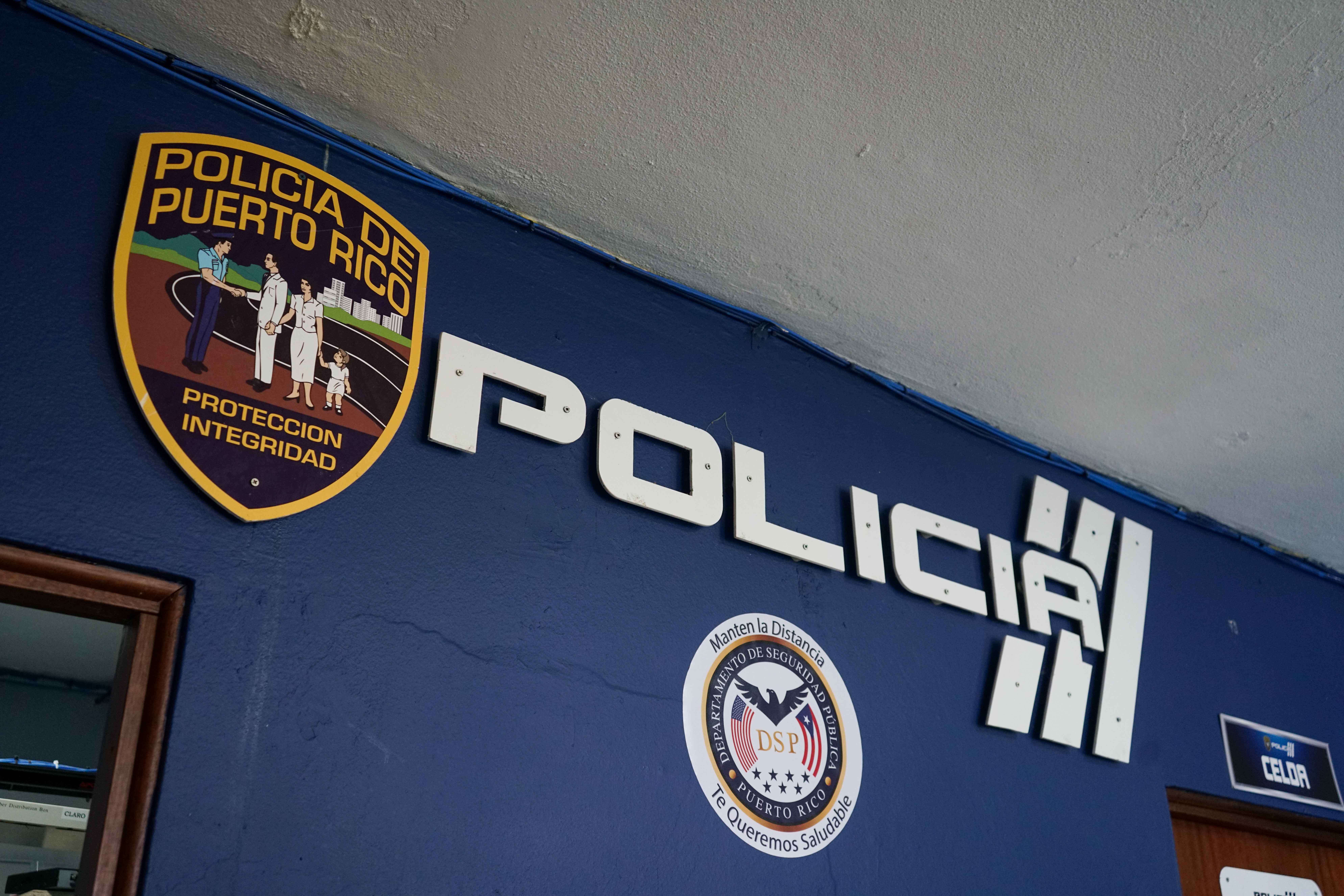 Mujer en estado de embriaguez choca contra una patrulla en Toa Baja