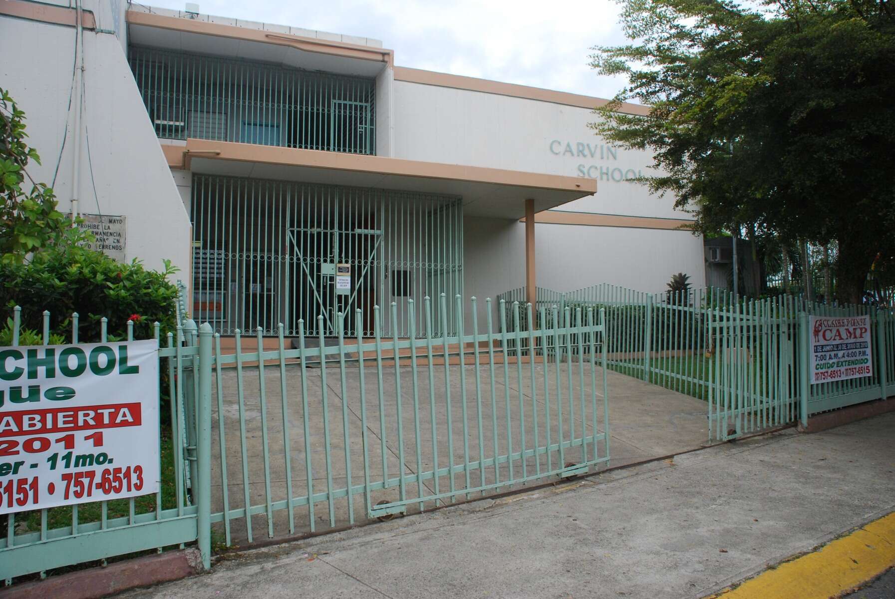 Cierra el colegio bilingüe Carvin School