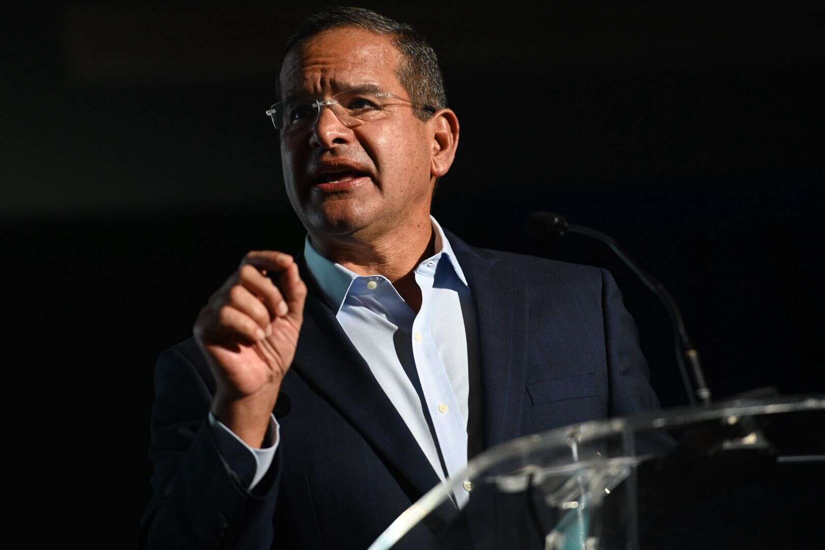 Le toca a la campaña de Jenniffer González y no a él responderle a la FEC, dijo Pierluisi