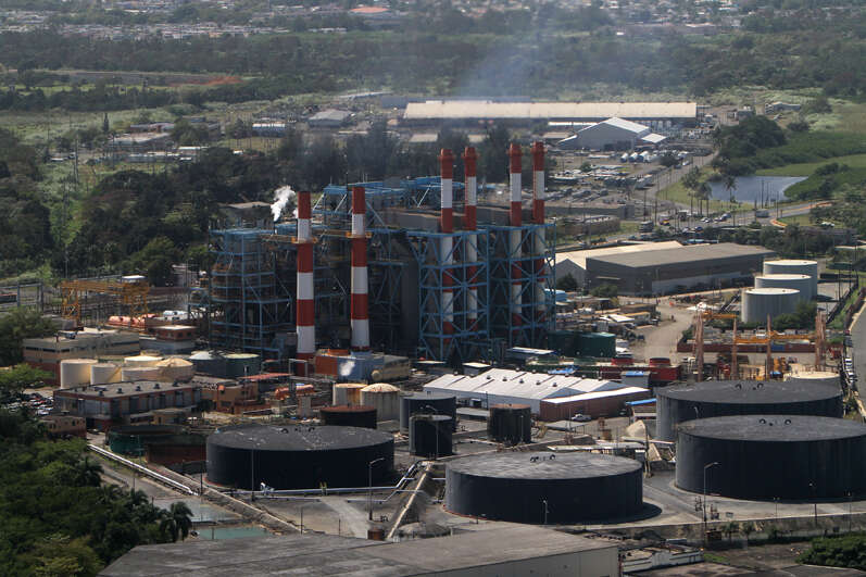 Bajó el consumo y la generación electricidad en noviembre