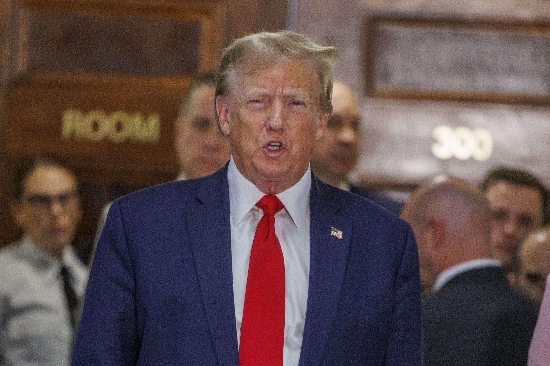 Un tribunal rechaza que se aplace el juicio por difamación contra Trump en Nueva York