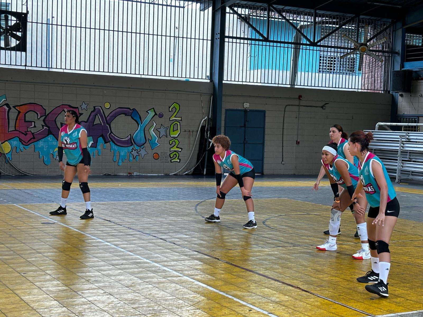Celebran primera Copa Independencia de Voleibol