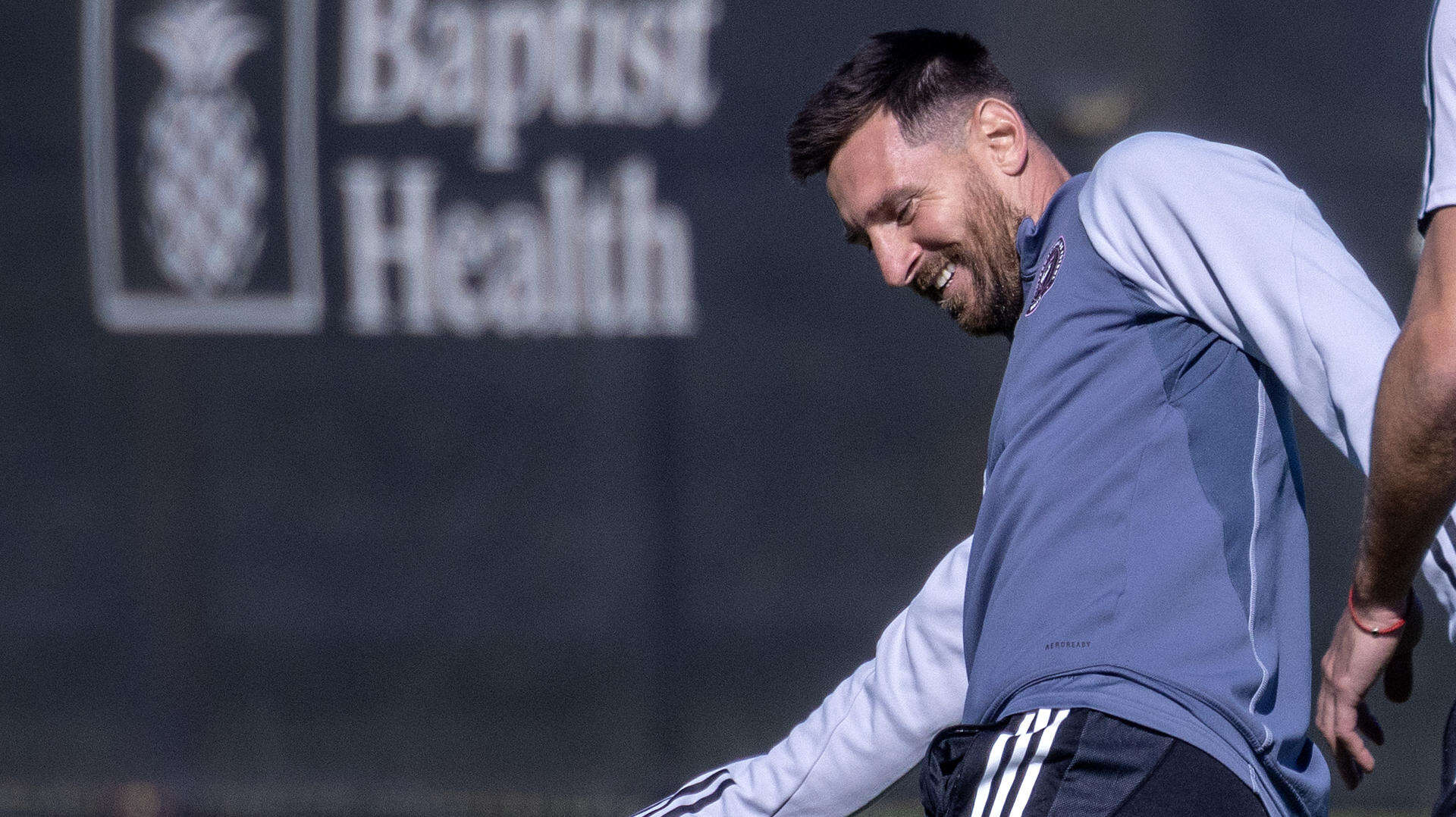 Bad Bunny, Maluma, Rosalía y Karol G, en la ‘playlist’ prepartido de Messi