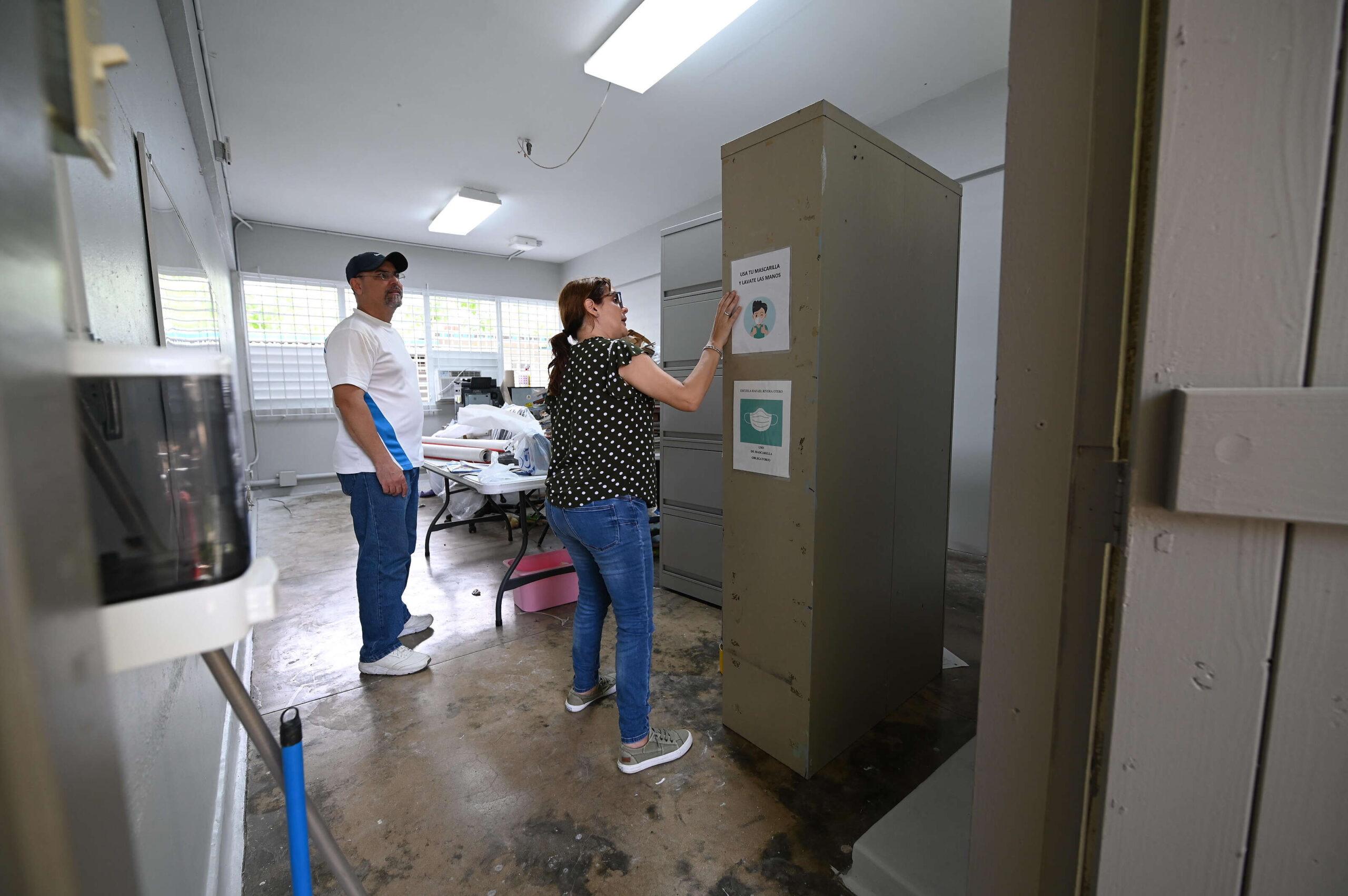 Con abanicos y fuentes de agua se atenderá el periodo de calor en las escuelas, dice el gobernador