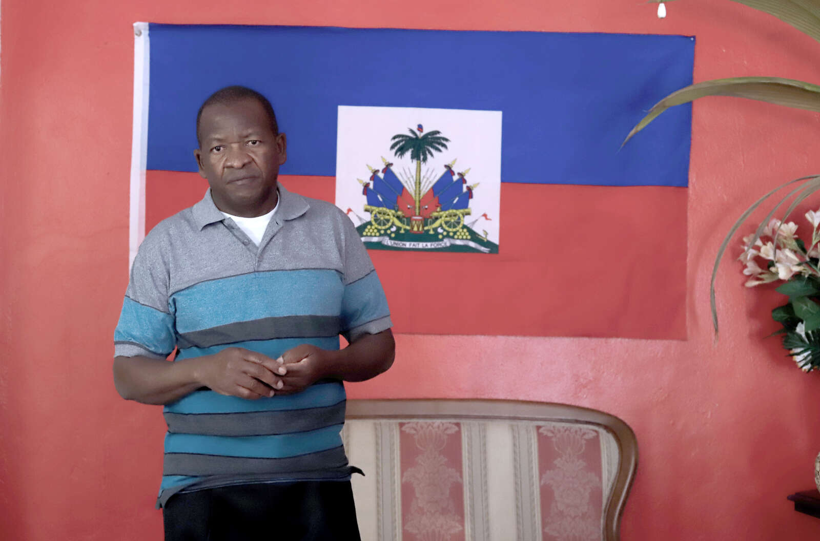 Líder comunitario haitiano: «Da vergüenza que acojan a Ariel Henry»