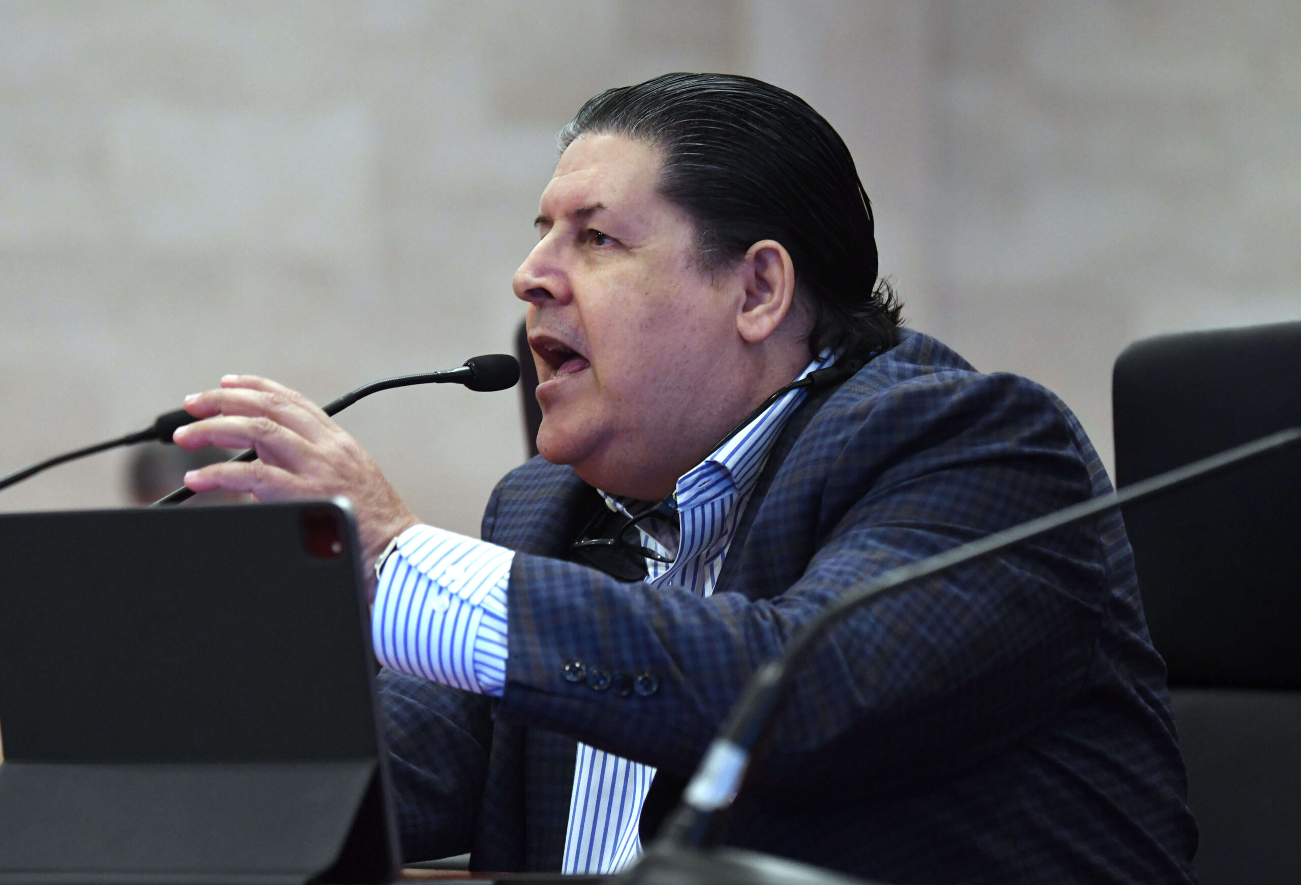 Amplia oposición a legislación que propone la reventa regulada de boletos