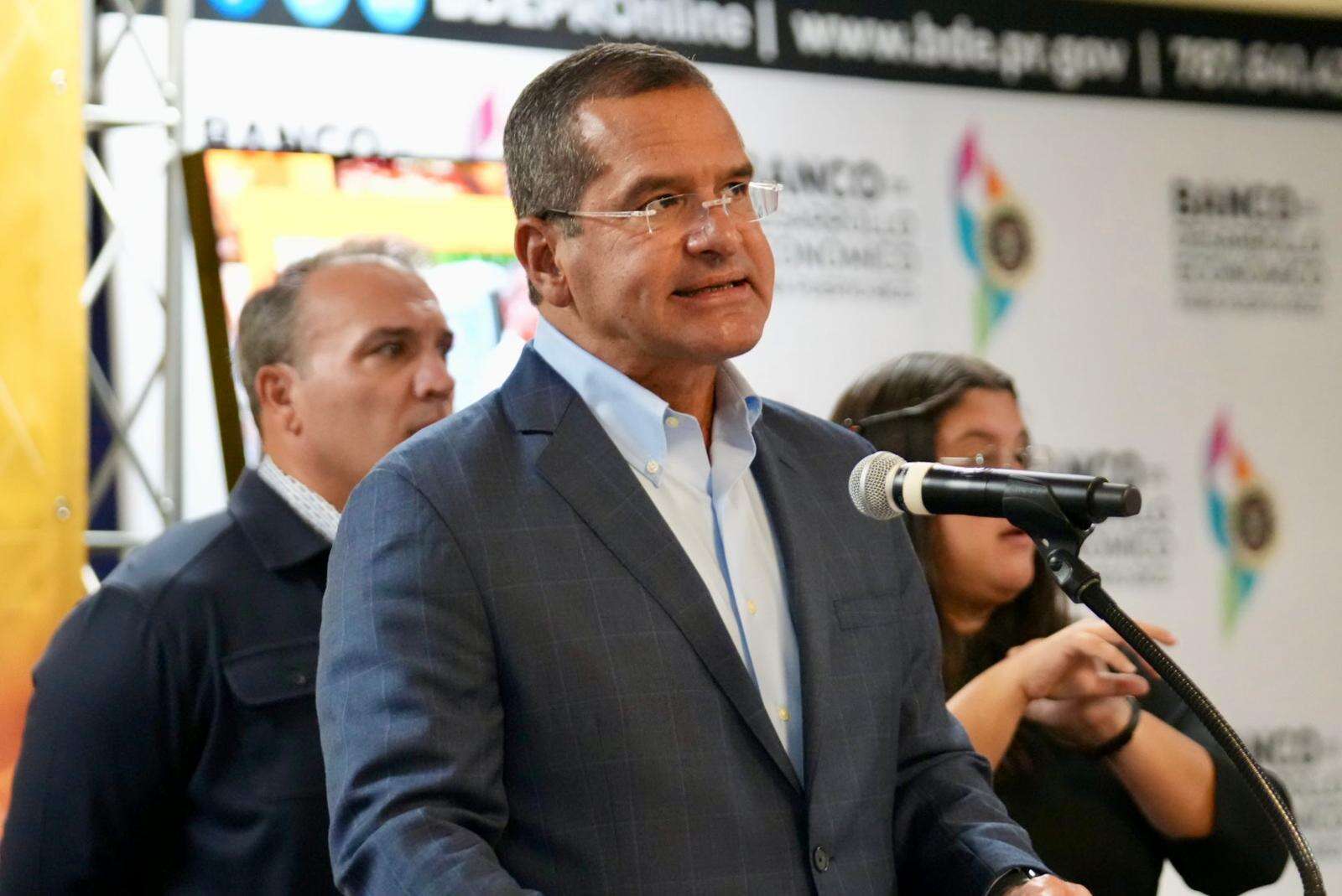 Pierluisi dice estar inclinado a firmar medida que ofrece protecciones por peinados y texturas de ca