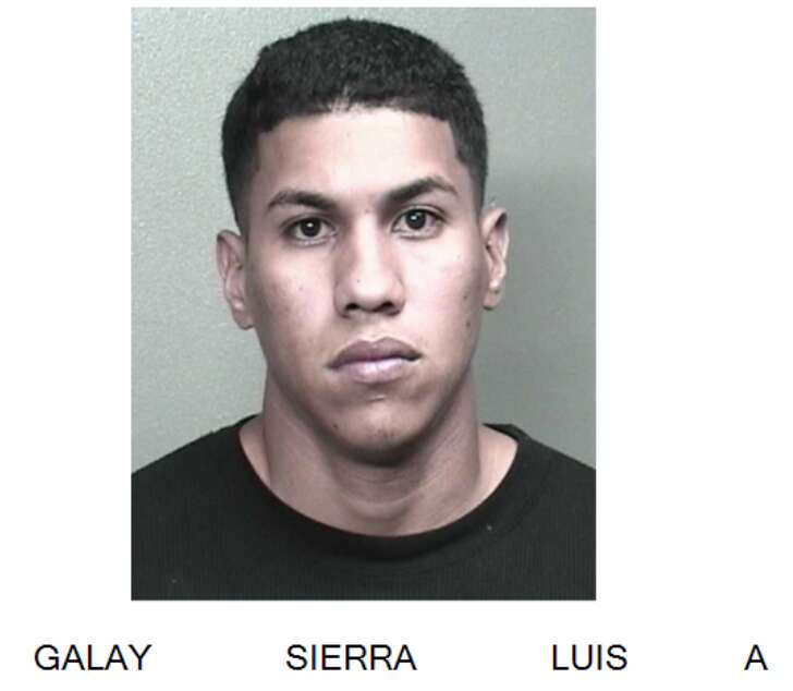 Revelan nombre y radican cargos contra hombre que abrió fuego y asesinó a otro en Dorado