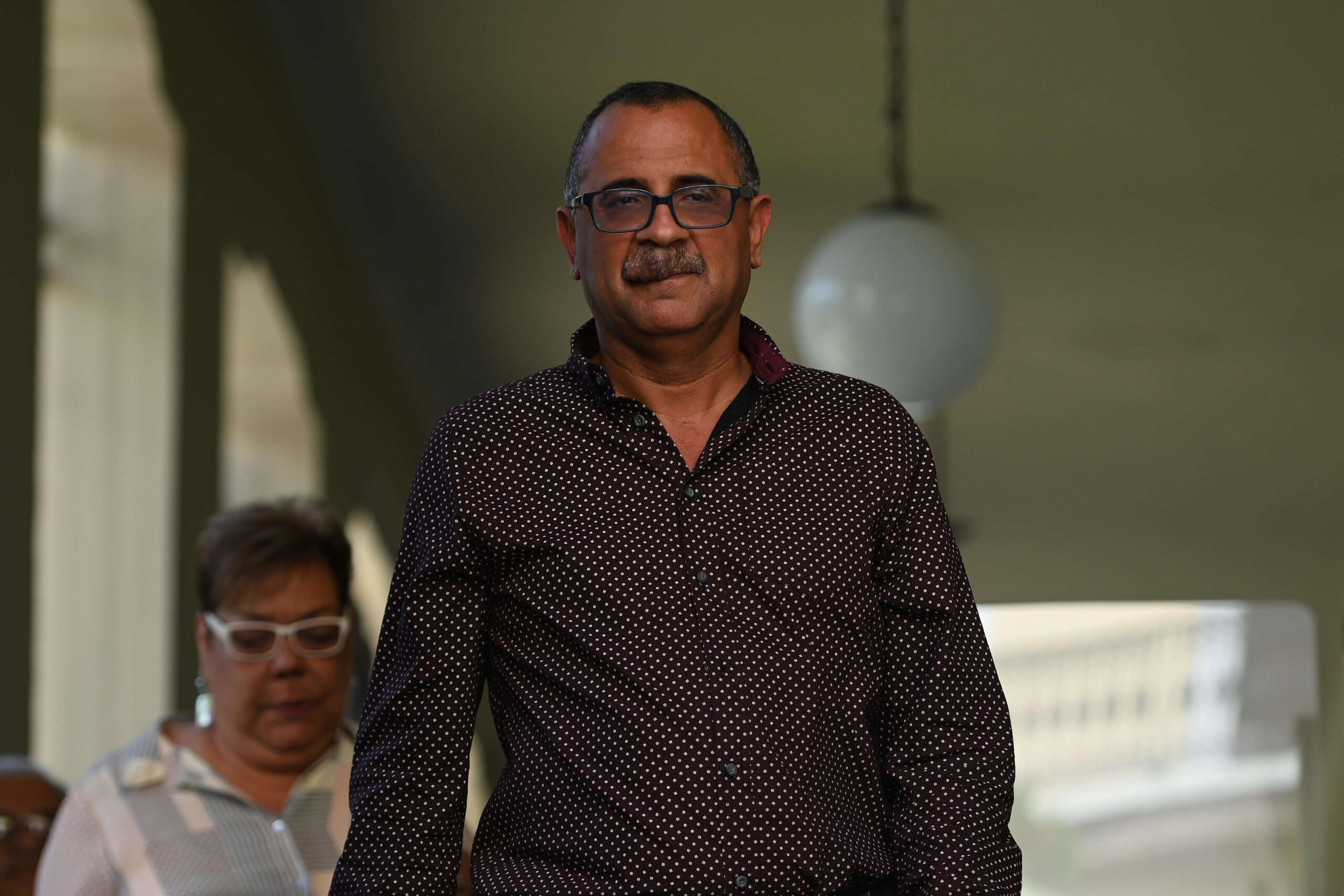 Abel Nazario la emprende contra Emanuelli por incluirlo en demanda contra convictos