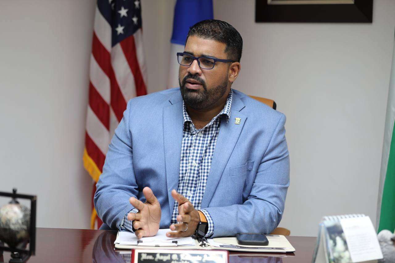 LUMA pide al alcalde de Maunabo que deje de bloquear acceso a subestación