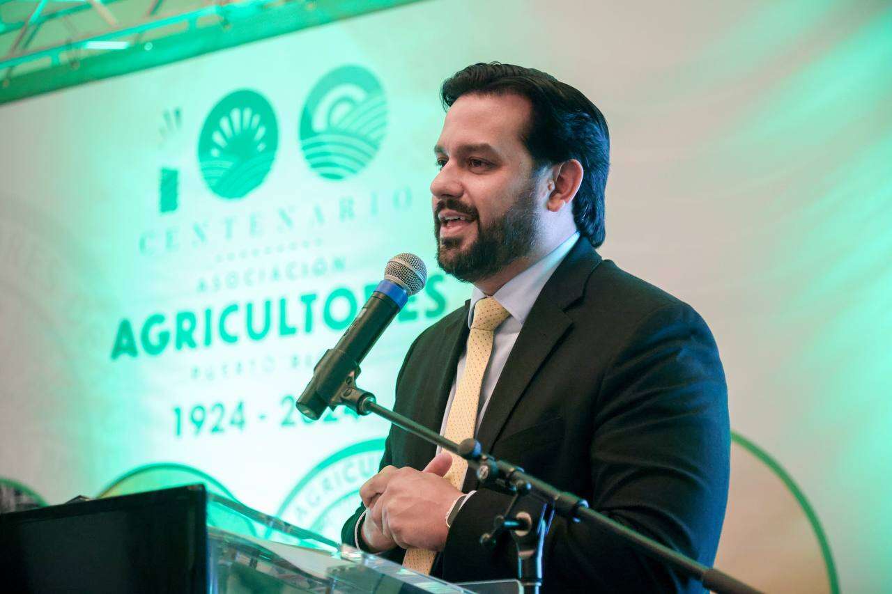 Vivienda anuncia nuevo programa de resiliencia energética para agricultores